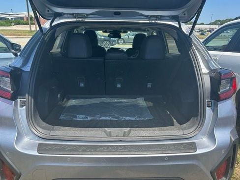 Used 2024 Subaru Crosstrek 2.5i Limited AWD/4WD image 10