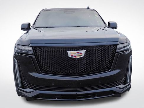 Used 2022 Cadillac Escalade Sport w/ Touring Package image 2