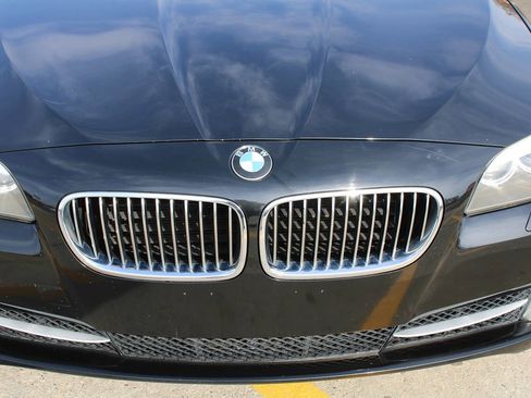 Used 2011 BMW 535i Sedan image 22