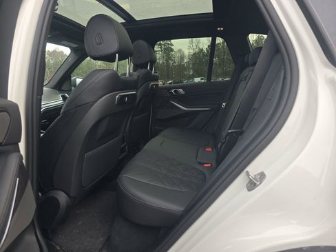 Used 2026 BMW X5 sDrive40i image 22