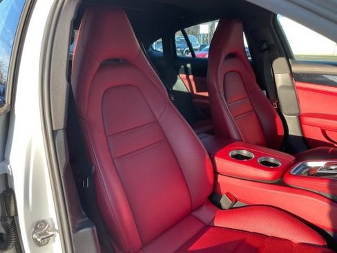 Used 2022 Porsche Panamera 4S AWD/4WD image 32