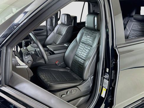Used 2023 Cadillac Escalade V w/ LPO, ONYX Package AWD/4WD image 14