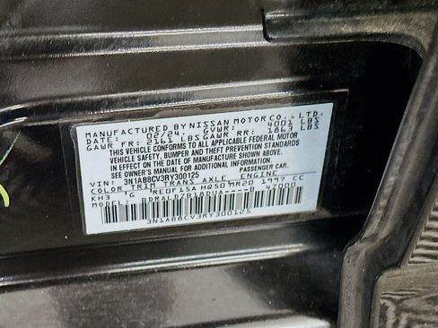 Used 2024 Nissan Sentra SV FWD image 12