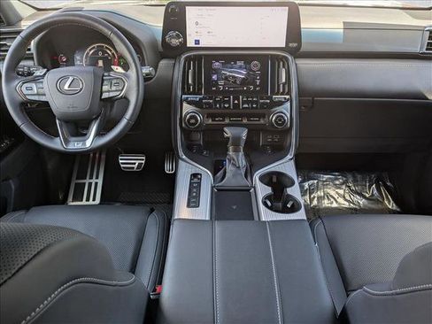 Used 2024 Lexus LX 600 F Sport AWD/4WD image 19