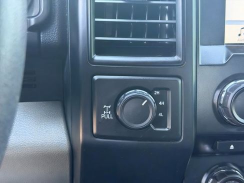 Used 2017 Ford F150 XL w/ Equipment Group 101A Mid AWD/4WD image 29