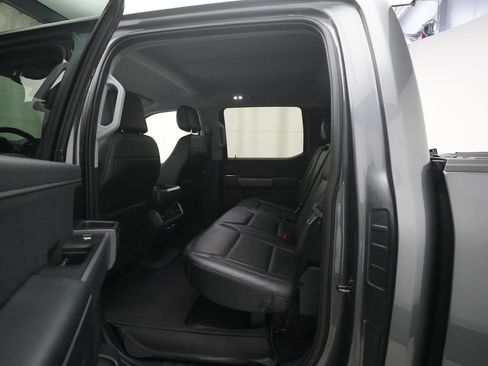 Used 2022 Ford F150 Lariat w/ Trailer Tow Package AWD/4WD image 12