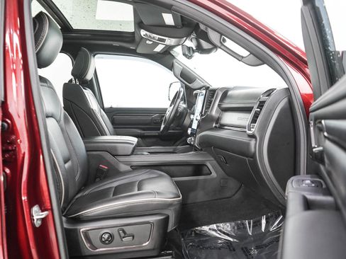 Used 2022 RAM 1500 Limited AWD/4WD image 11