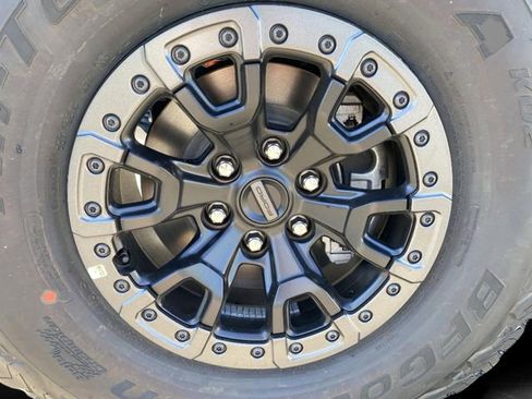 New 2025 Ford Bronco Raptor image 39