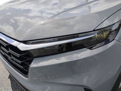 Used 2024 Honda CR-V EX-L image 10