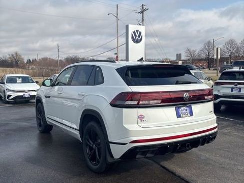 New 2026 Volkswagen Atlas Cross Sport SEL R-Line AWD/4WD image 8