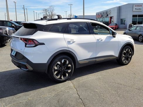 Used 2023 Kia Sportage X-Line image 12