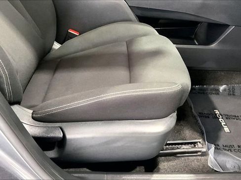 Used 2023 Nissan Rogue S AWD/4WD image 47