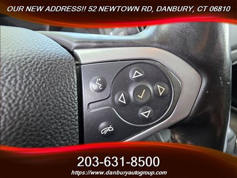 Used 2020 Chevrolet Colorado LT w/ LT Convenience Package AWD/4WD image 11