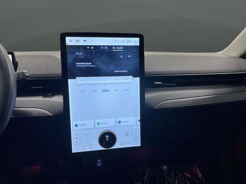 Used 2023 Ford Mustang Mach-E Premium image 9