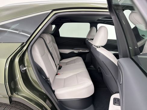 Certified 2025 Lexus RX 350 Premium Plus w/ Accessory Package (Z1) image 28