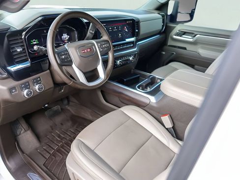 Used 2024 GMC Sierra 2500 SLT w/ Texas SLT Premium Package AWD/4WD image 13