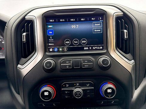 Used 2022 Chevrolet Silverado 2500 LT w/ Fleet Comfort Package image 13