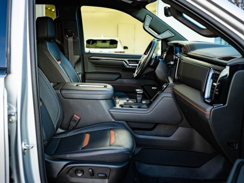 Used 2022 GMC Sierra 1500 AT4 w/ AT4 Premium Package image 22