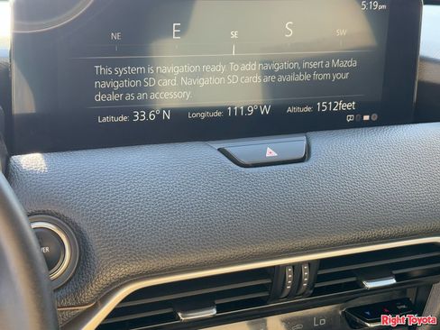 Used 2025 MAZDA CX-70 Plug-In Hybrid w/ Premium Pkg image 24