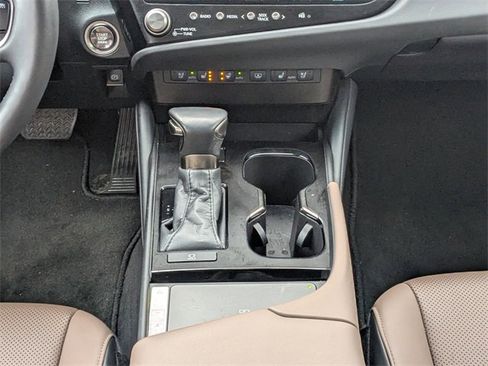 Certified 2023 Lexus ES 350 350 w/ Premium Package image 18