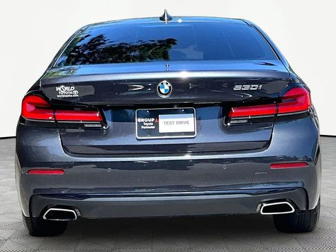 Used 2022 BMW 530i w/ Premium Package RWD image 5