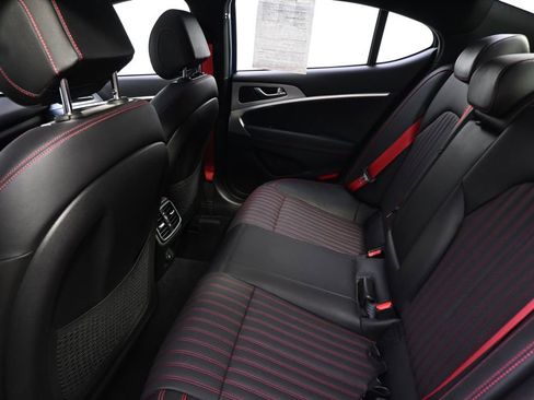 Used 2023 Genesis G70 2.0T w/ Sport Prestige Package image 21