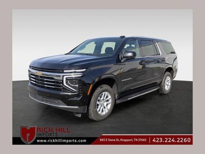 Used 2025 Chevrolet Suburban LT