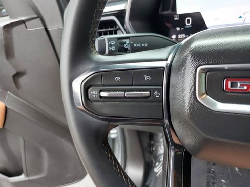 Used 2025 GMC Canyon AT4 w/ Nightfall Edition AWD/4WD image 28