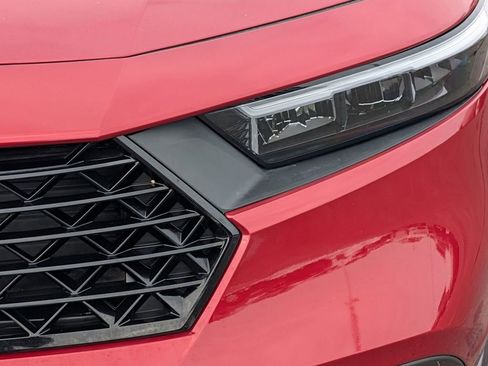 Used 2024 Honda Accord Sport image 11