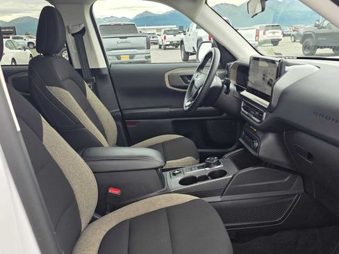 Used 2025 Ford Bronco Sport Big Bend AWD/4WD image 11