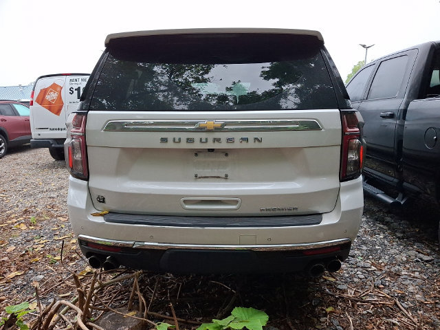 Certified 2024 Chevrolet Suburban Premier AWD/4WD image 6