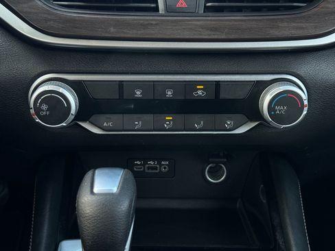 Used 2023 Nissan Altima 2.5 SV image 19