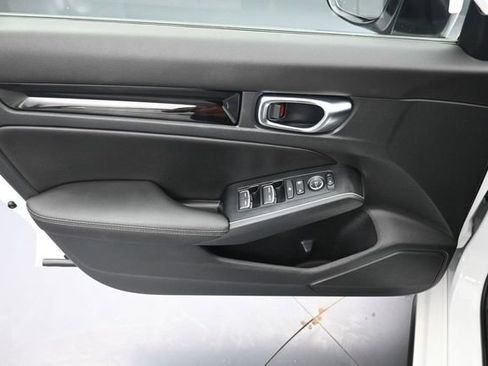 Certified 2024 Honda Civic Sport Touring image 25