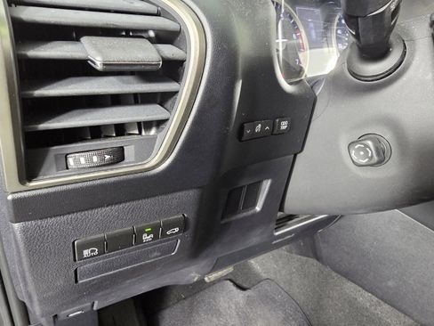 Used 2019 Lexus NX 300 FWD image 14