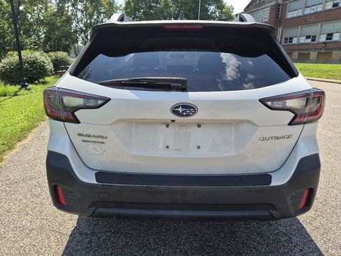 Used 2020 Subaru Outback Premium AWD/4WD image 3