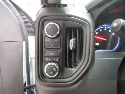 Used 2025 GMC Sierra 3500 Pro image 6