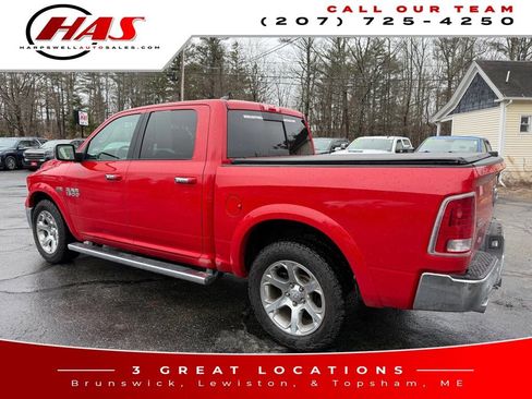 Used 2017 RAM 1500 Laramie w/ Convenience Group AWD/4WD image 5