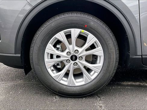 New 2026 Ford Escape Active image 12