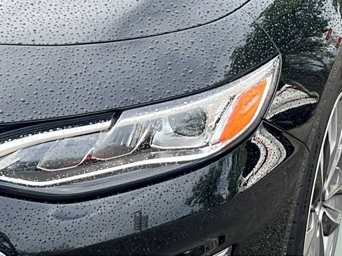 Used 2024 Chevrolet Malibu LT FWD image 25