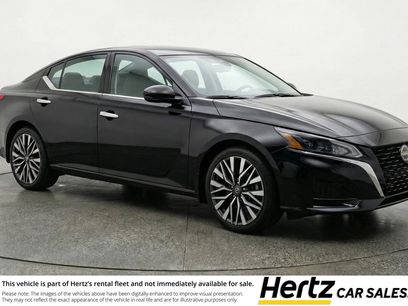 Used 2025 Nissan Altima 2.5 SV