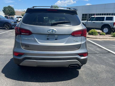 Used 2017 Hyundai Santa Fe Sport AWD/4WD image 7