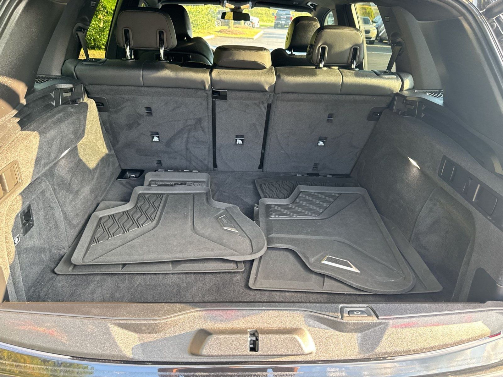 Used 2019 BMW X5 xDrive40i w/ Premium Package 2 AWD/4WD image 28