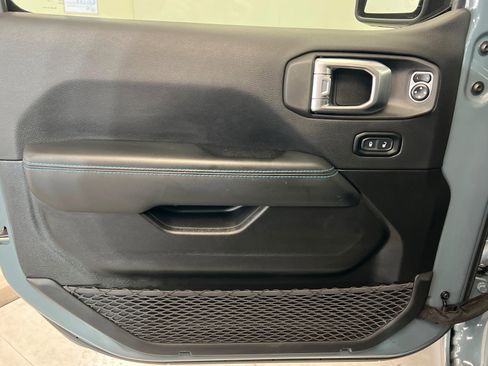 Used 2024 Jeep Wrangler Unlimited Rubicon 4xe w/ Convenience Group image 15