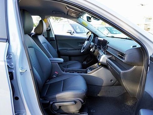 New 2026 Hyundai Kona SEL Premium image 14