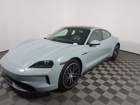 Certified 2025 Porsche Taycan image 11