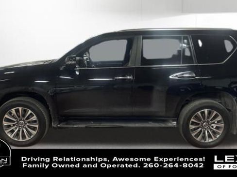 Used 2021 Lexus GX 460 Luxury w/ Accessory Package image 10