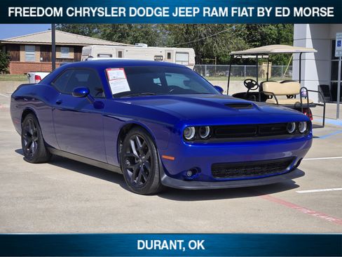 Used 2022 Dodge Challenger GT w/ Blacktop Package RWD image 2