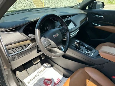 Used 2019 Cadillac XT4 Sport AWD/4WD image 24