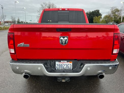 Used 2019 RAM 1500 Big Horn image 5