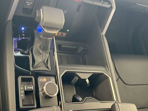 New 2026 Toyota Tundra Limited image 20